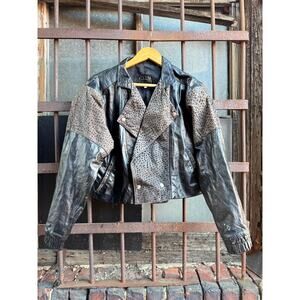 1980s Vintage Rare Genuine Leather Bomber Jacket Ladies Size 44/Large